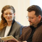 10.06.2026. Kielce. Teatr im. Stefana Żeromskiego. Próba medialna i konferencja przed spektaklem "Księżyc nad Buffalo" / Fot. Wiktor Taszłow - Radio Kielce