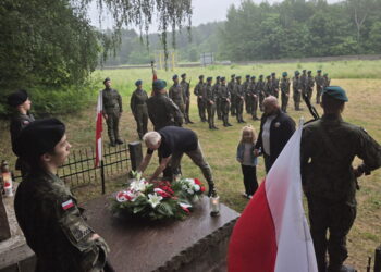 Mimo deszczu uczcili pamięć bohaterów