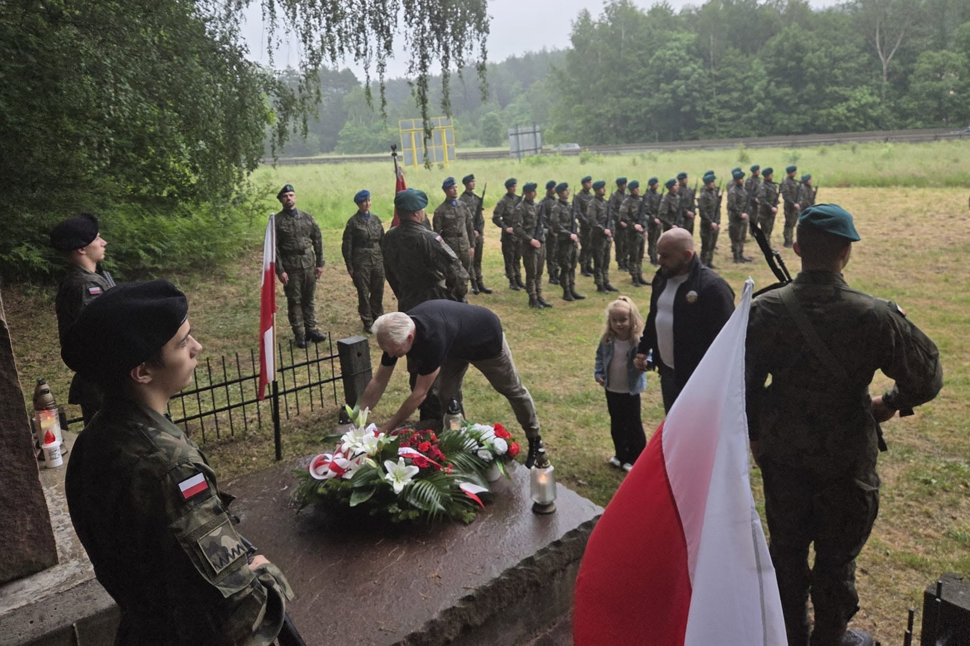 Mimo deszczu uczcili pamięć bohaterów
