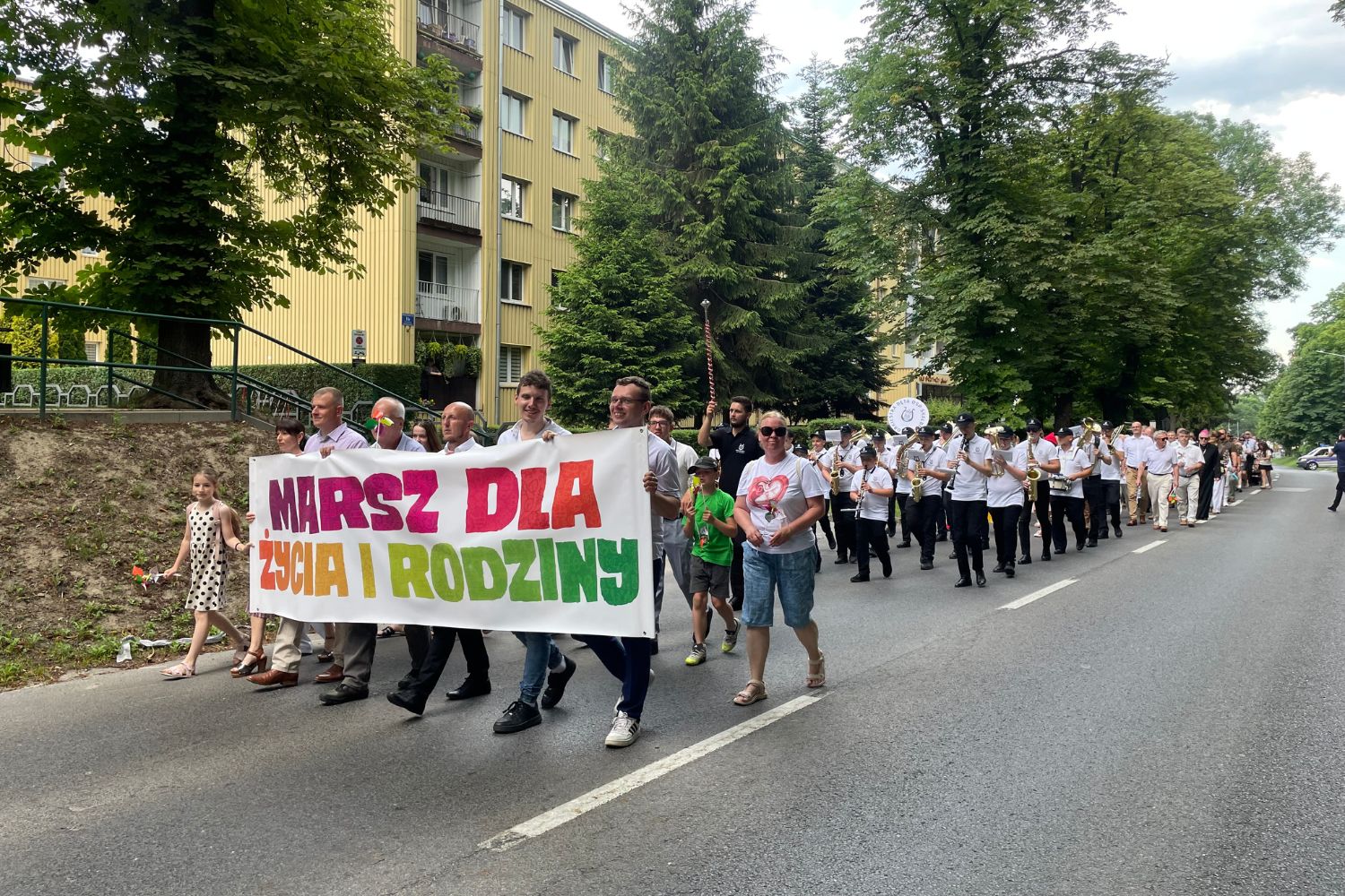 Ulicami Sandomierza przeszedł Marsz dla Życia i Rodziny