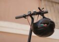 PUNKTY WIDZENIA. Poniedziałek, godz. 16:30. Obowiązkowe kaski podczas jazdy rowerem i hulajnogą elektryczną - Radio Kielce Obowiązkowe kaski podczas jazdy rowerem i hulajnogą elektryczną