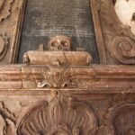 22.06.2026. Końskie. Kolegiata św. Mikołaja w Końskich. Epitafium Jana Małachowskiego - remont / Fot. Magdalena Galas-Klusek - Radio Kielce