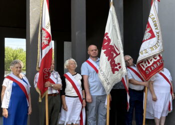 Starachowice upamiętniły strajkujących przed 50 laty