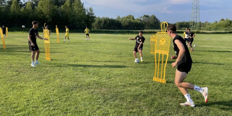 Najpierw utrzymanie, a poźniej walka o coś więcej