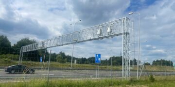 18.06.2026. Na trasie ekspresowej S7 między węzłami Kielce Północ i Barcza uruchomiony został odcinkowy pomiar prędkości / Fot. Jarosław Kubalski - Radio Kielce