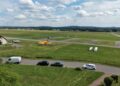 Oślepiał laserem pilota samolotu, a jego żona zaatakowała policjanta - Radio Kielce 19.06.2026. Masłów. Lotnisko / Fot. Jarosław Kubalski - Radio Kielce