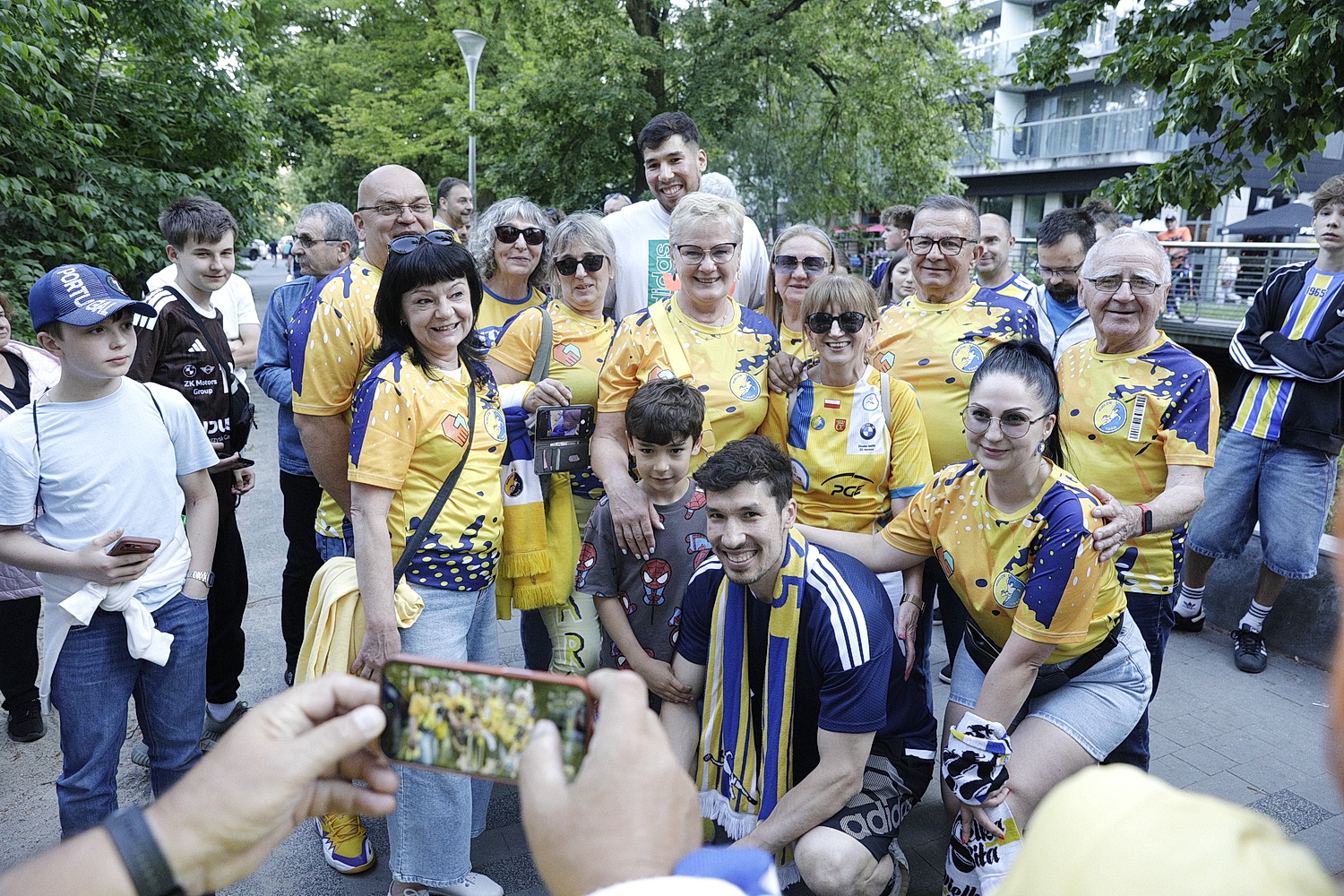 Niespodzianka się udała. Fani pożegnali braci Dujszebajewów