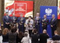 Są najbliżej obywateli. Samorządowcy uhonorowani - Radio Kielce Są najbliżej obywateli. Samorządowcy uhonorowani