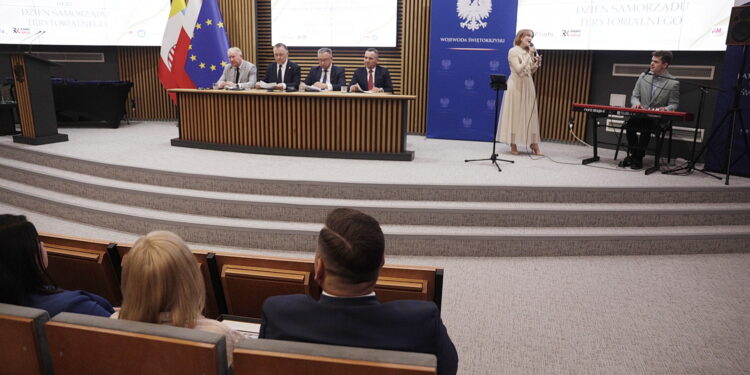 19.06.2026. Kielce. 25-lecie Związku Miast i Gmin Regionu Świętokrzyskiego / Fot. Jarosław Kubalski - Radio Kielce