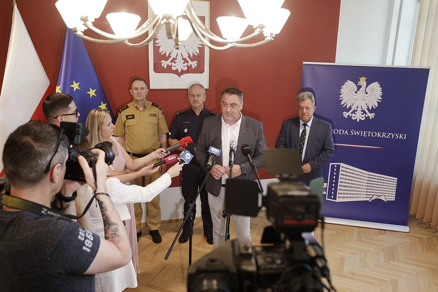 Uczniowie zaczynają wakacje, a służby czuwanie nad ich bezpieczeństwem
