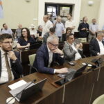 25.06.2026. Kielce. Sesja absolutoryjna Rady Miasta Kielce. Strajk pracowników i związkowców Miejskiego Przedsiębiorstwa Komunikacji w Kielcach / Fot. Jarosław Kubalski - Radio Kielce
