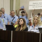 25.06.2026. Kielce. Sesja absolutoryjna Rady Miasta Kielce. Strajk pracowników i związkowców Miejskiego Przedsiębiorstwa Komunikacji w Kielcach / Fot. Jarosław Kubalski - Radio Kielce