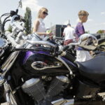 Piekoszów. Piknik motoryzacyjny - Radio Kielce