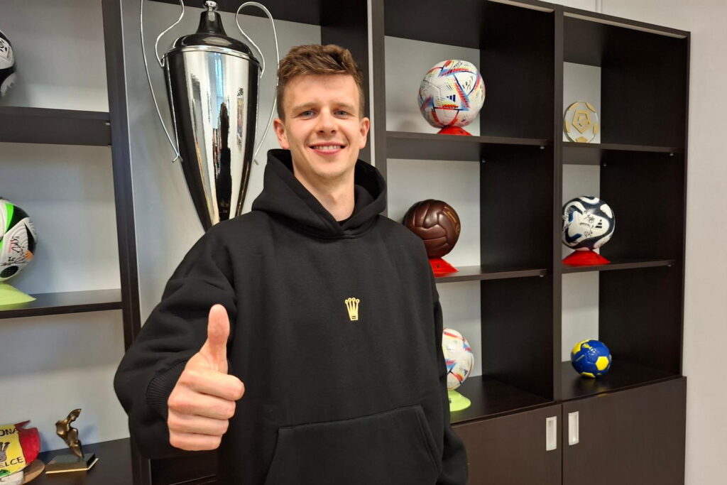 Korona odpaliła transferową bombę! Patrik Hellebrand w Kielcach!