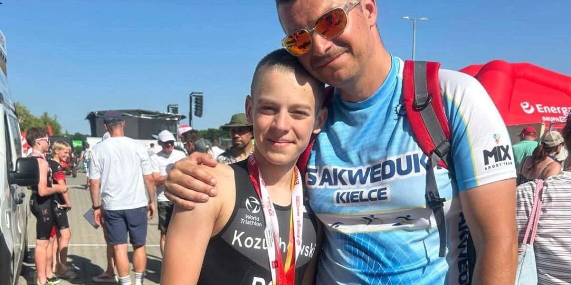 Michał Kożuchowski z tatą Grzegorzem / Źródło: TS Akwedukt Kielce