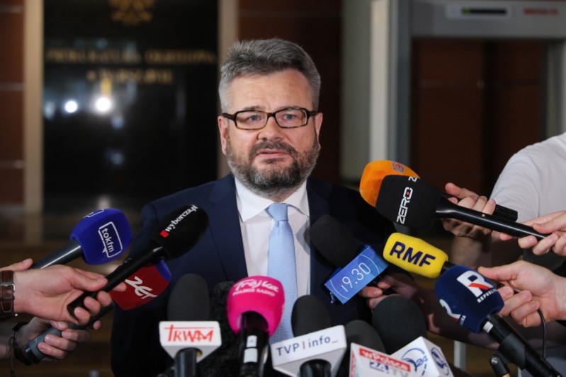 Prok. Skiba: umorzono śledztwo w sprawie „dwóch wież”