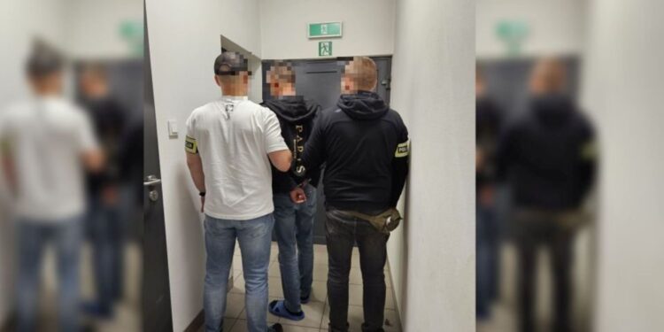 Seria włamań do taksówek przerwana. Sprawca w areszcie