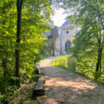 Wycieczka na weekend: Szlak Orlich Gniazd - Radio Kielce 8.07.2026. Ojców. Ojcowski Park Narodowy. Zamek w Ojcowie / Fot. Stanisław Blinstrub – Radio Kielce