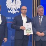 28.07.2026. Kielce. Podpisanie umów w ramach rządowego programu „Aktywni seniorzy – ASY” / Fot. Iwona Murawska-Bujnowicz - Radio Kielce