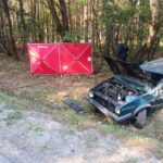 Tragiczny wypadek w Wólce Żabnej. Dachował samochód z pięcioma osobami - Radio Kielce Tragiczny wypadek w Wólce Żabnej. Dachował samochód z pięcioma osobami