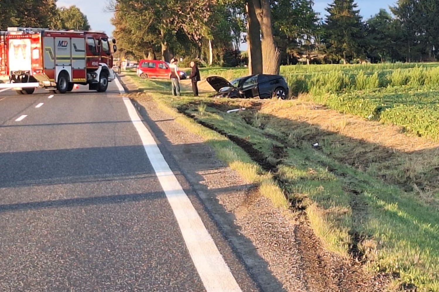 24.07.2026. Kunice w powiecie opatowskim. DK74. Zderzenie trzech samochodów / Fot. policja