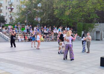 Wielu gości na potańcówce sandomierskiej