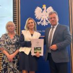 Seniorzy otrzymają wsparcie. Gminy zapłacą sąsiadom - Radio Kielce 15.07.2026. Kielce. Świętokrzyski Urząd Wojewódzki. Podpisanie umów w ramach programu „Korpus wsparcia seniorów” / Fot. Iwona Murawska-Bujnowicz - Radio Kielce