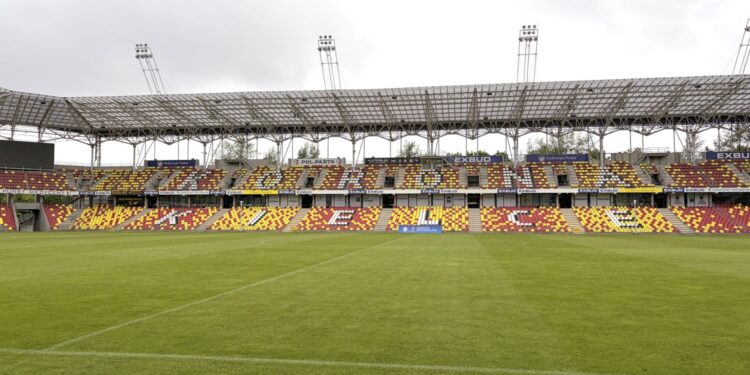 24.07.2026. Kielce. Exbud Arena. Krzesełka / Fot. Dariusz Kuc - Radio Kielce
