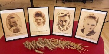 25.07.2026. Zamek Królewski w Sandomierzu. VIII Spotkanie „Pamięci Sandomierskich Kolumbów” / Fot. Grażyna Szlęzak-Wójcik - Radio Kielce