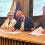 Seniorzy otrzymają wsparcie. Gminy zapłacą sąsiadom - Radio Kielce 15.07.2026. Kielce. Świętokrzyski Urząd Wojewódzki. Podpisanie umów w ramach programu „Korpus wsparcia seniorów” / Fot. Iwona Murawska-Bujnowicz - Radio Kielce