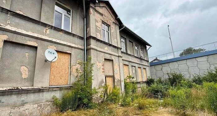 Starachowice. Kamienica do remontu / Fot. UM Starachowice