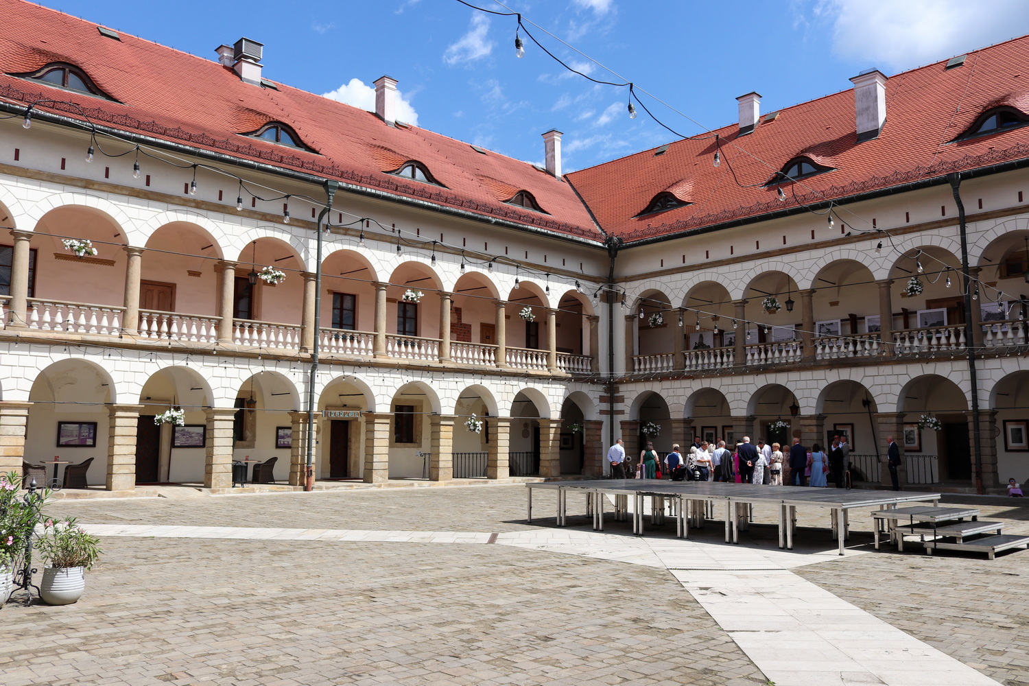 Niepołomice. Zamek Królewski w Niepołomicach / Fot. Stanisław Blinstrub – Radio Kielce