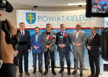 08.07.2026. Kielce. Starostwo Powiatowe. Konferencja nt. Rajdu Rowerowego Szlakiem Brygady Świętokrzyskiej Narodowych Sił Zbrojnych / Fot. Marcin Marszałek - Radio Kielce