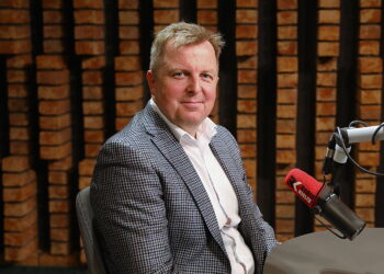 03.07.2026. Radio Kielce. Rozmowa Dnia. Na zdjęciu: Karol Kaczmarski - wiceprezes Świętokrzyskiego Związku Pracodawców Prywatnych Lewiatan / Fot. Wiktor Taszłow - Radio Kielce