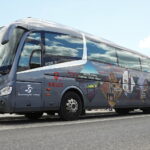 Bezpłatny, wakacyjny autobus na Święty Krzyż wyrusza na trasę - Radio Kielce