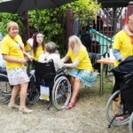 Podopieczni hospicjum cofnęli się do czasów swojej młodości - Radio Kielce