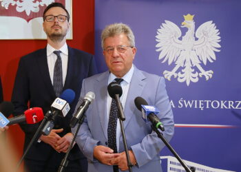 14.07.2026. Kielce. Świętokrzyski Urząd Wojewódzki. Briefing dot. Funduszu Bezpieczeństwa i Obronności / Fot. Wiktor Taszłow - Radio Kielce