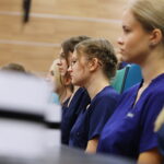 17.07.2026. Kielce. Collegium Medicum UJK. Czepkowanie nowych pielęgniarek i położnych / Fot. Wiktor Taszłow - Radio Kielce