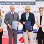 Kluczowy partner zostaje przy MSPO - Radio Kielce 20.07.2026. Kielce. Targi Kielce i Polska Grupa Zbrojeniowa podpisały umowę o partnerstwie strategicznym / Fot. Wiktor Taszłow – Radio Kielce