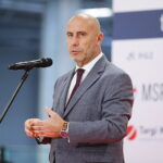 Kluczowy partner zostaje przy MSPO - Radio Kielce 20.07.2026. Kielce. Targi Kielce i Polska Grupa Zbrojeniowa podpisały umowę o partnerstwie strategicznym / Fot. Wiktor Taszłow – Radio Kielce