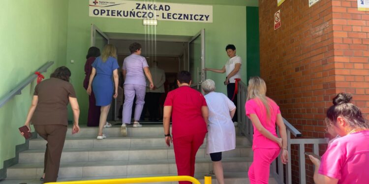 Więcej miejsca i komfortu dla pacjentów w rozbudowanym ZOL-u - Radio Kielce 16.07.2026. Opatów. Zakład Opiekuńczo-Leczniczy / Fot. Grażyna Szlęzak-Wójcik - Radio Kielce