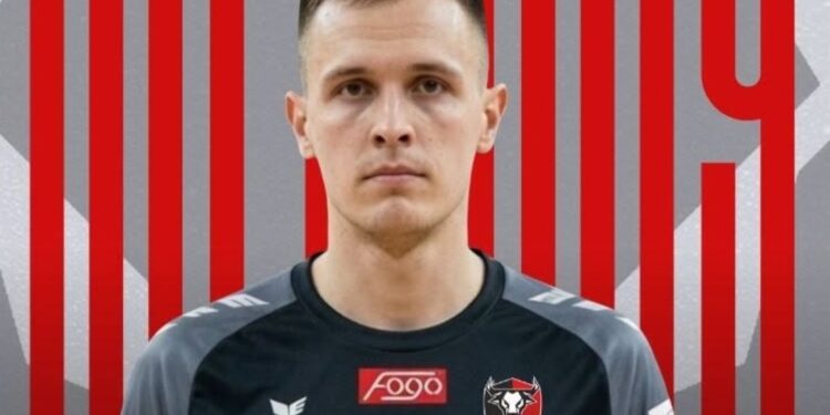 Doświadczony Serb piątym wzmocnieniem kazimierskich Byków - Radio Kielce Doświadczony Serb piątym wzmocnieniem kazimierskich Byków