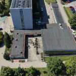 29.07.2026. Kielce. Urząd Marszałkowski Województwa Świętokrzyskiego zamierza rozbudować swoją siedzibę. W miejscu, w którym do 2007 roku mieściła się Wojewódzka Biblioteka Publiczna, ma powstać nowy budynek / Fot. Jarosław Kubalski – Radio Kielce