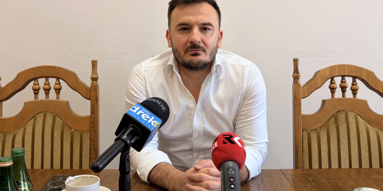 22.07.2026. Konferencja przed sesją Rady Miasta Kielce. Na zdjęciu: Maciej Jakubczyk - przewodniczący Rady Miasta Kielce / Fot. Dariusz Kuc – Radio Kielce