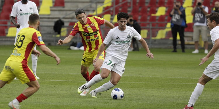 Korona sprawdzi się w Busku-Zdroju z pierwszoligową Stalą Rzeszów - Radio Kielce 09.07.2026. Kielce. Sparing Korona Kielce - Omonia Nikozja. / Fot. Jarosław Kubalski - Radio Kielce