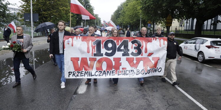 Marsz pamięci przypomniał o ofiarach ludobójstwa na Wołyniu