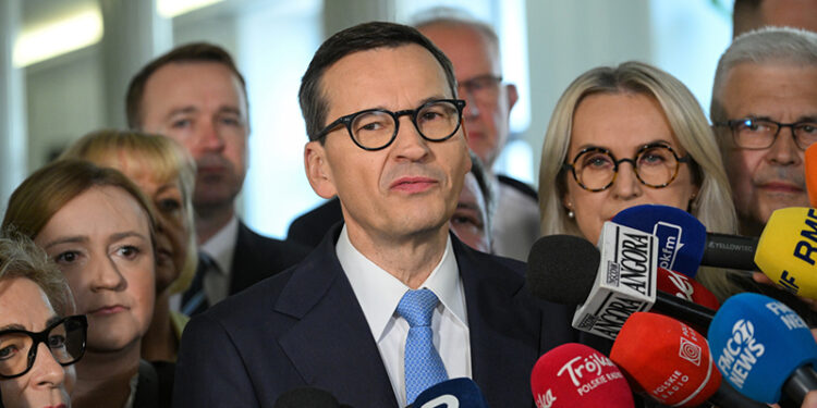 Rozłam w PiS. Morawiecki zakłada nowy klub parlamentarny