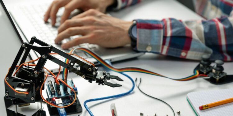 W Kielcach powstanie klasa dla przyszłych robotyków - Radio Kielce W Kielcach powstanie klasa dla przyszłych robotyków