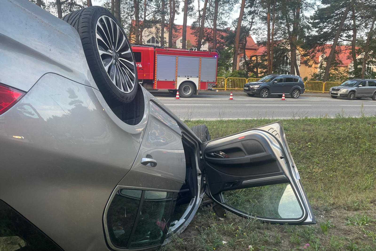 Jedź ostrożnie! W akcji strażacy i ratownicy