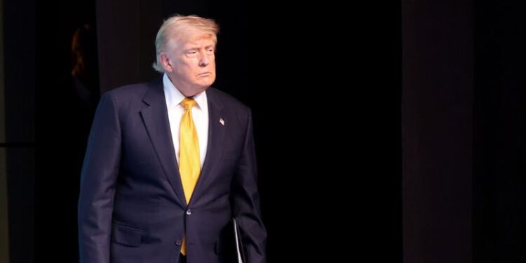 Trump powiedział, że wydał instrukcję zbombardowania Iranu w razie zamachu na niego - Radio Kielce Trump powiedział, że wydał instrukcję zbombardowania Iranu w razie zamachu na niego